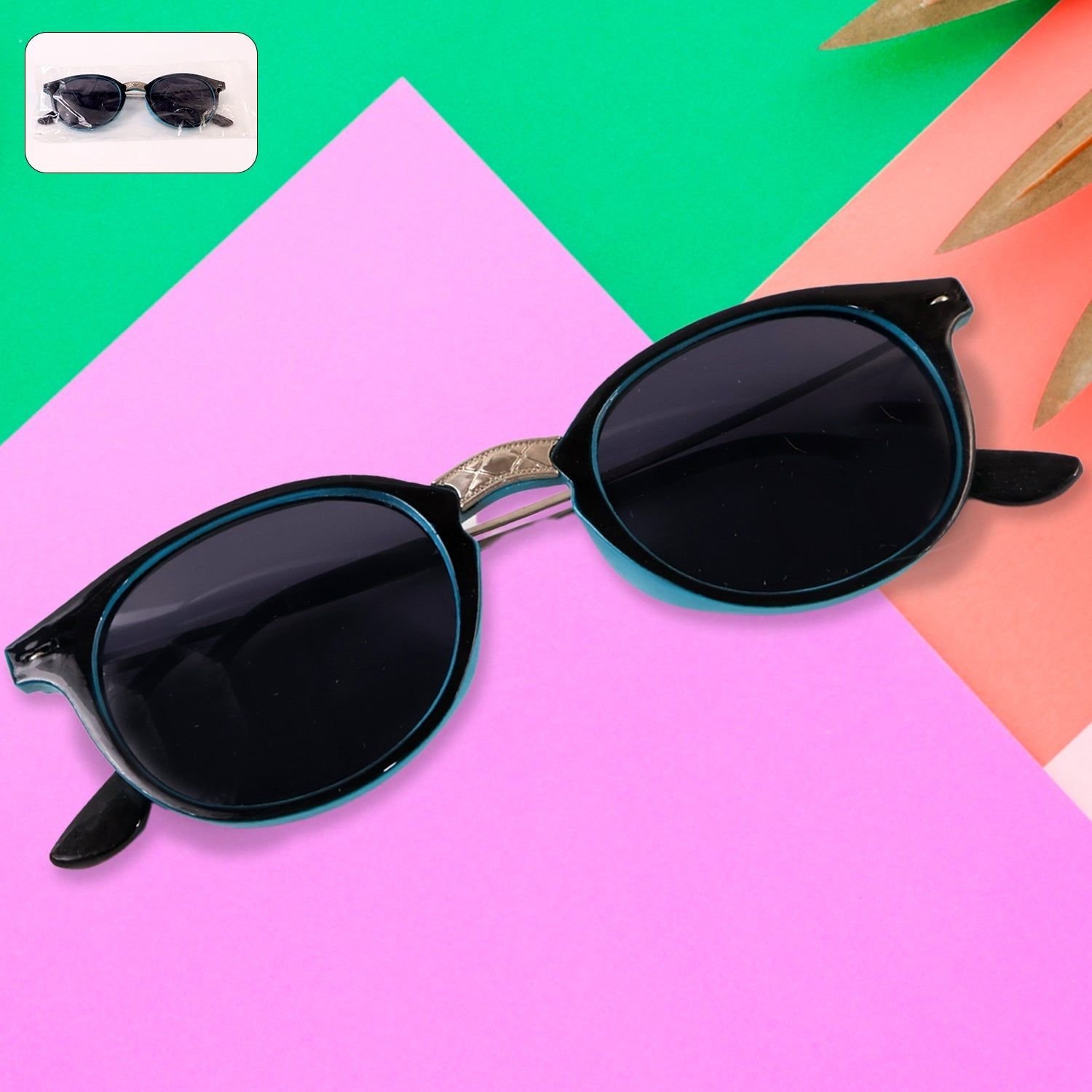 Sky Blue UV Protected Round Sunglasses, classic Sunglasses for Men & Women, Lightweight - Image 3