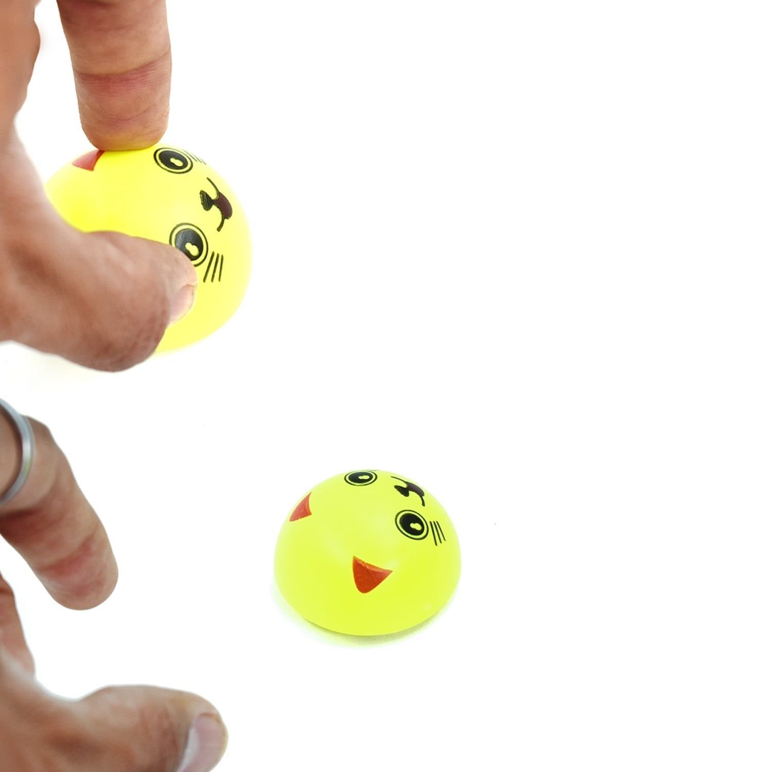 30PCS PULL BACK SMILEY TOY - Image 2