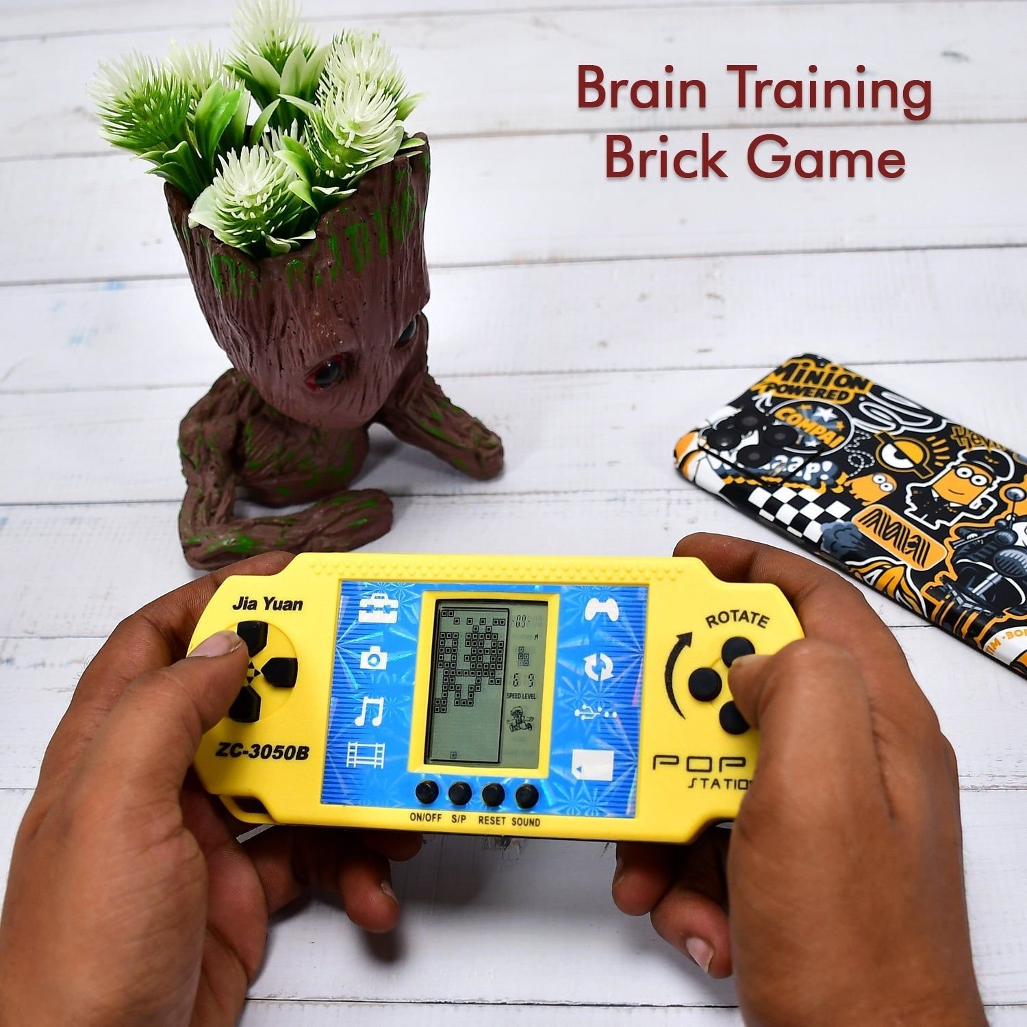Handheld Video Game Station Pocket Game Toy. - Image 3