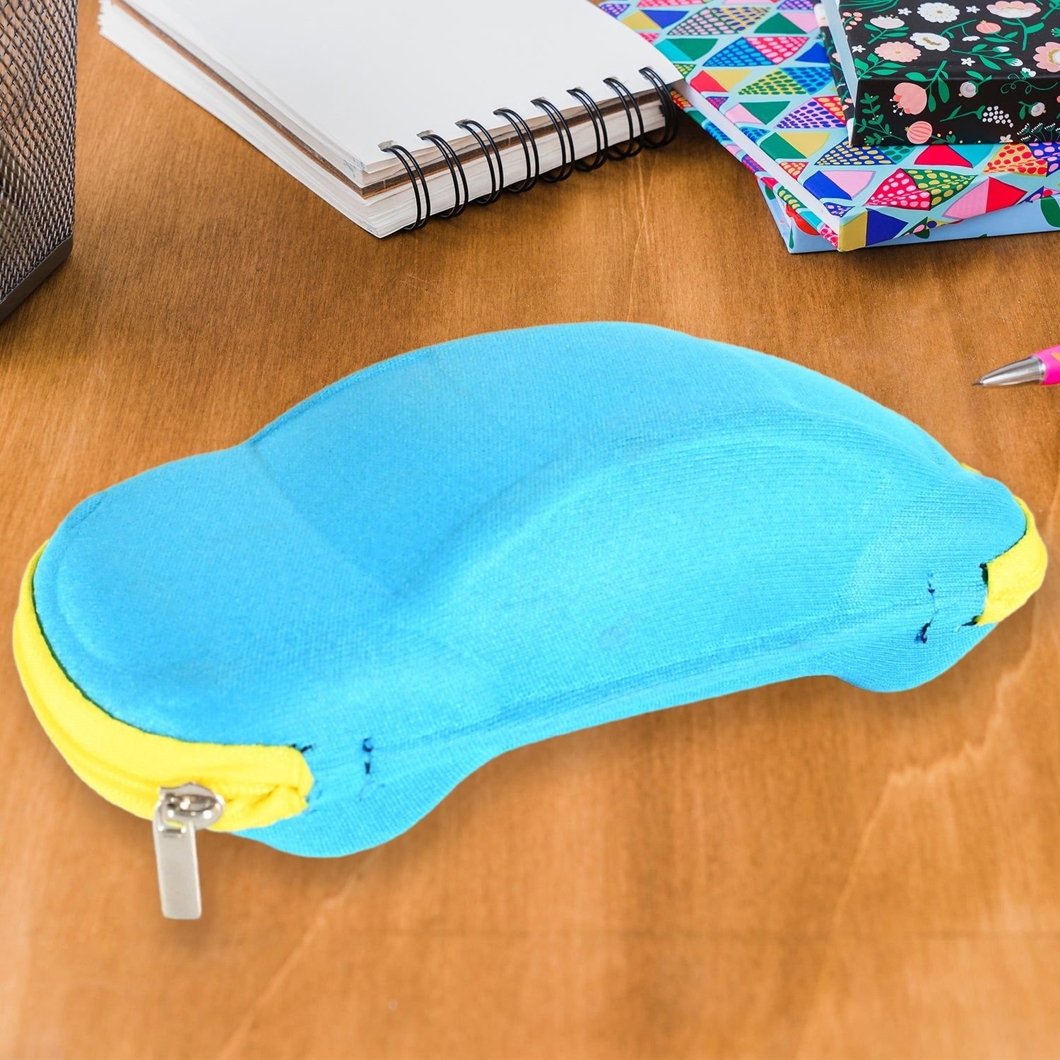 Cartoon Car Shape Sunglasses Box Portable Eyeglasses Case Fashion Lovely Sunglass Case Children's Glasses Box Blind Box for Kids Sunglasses Cases (1 Pc) - Image 5