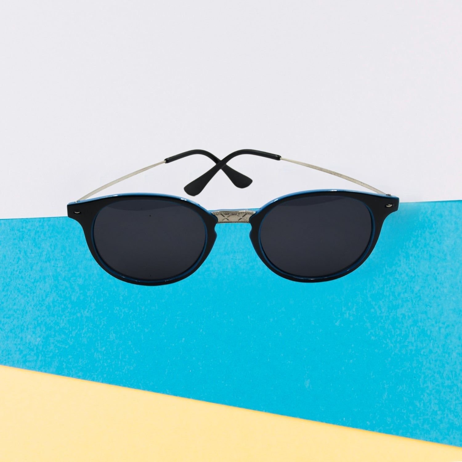 UV Protected Round Sunglasses, classic Sunglasses for Men & Women, Lightweight - Image 6