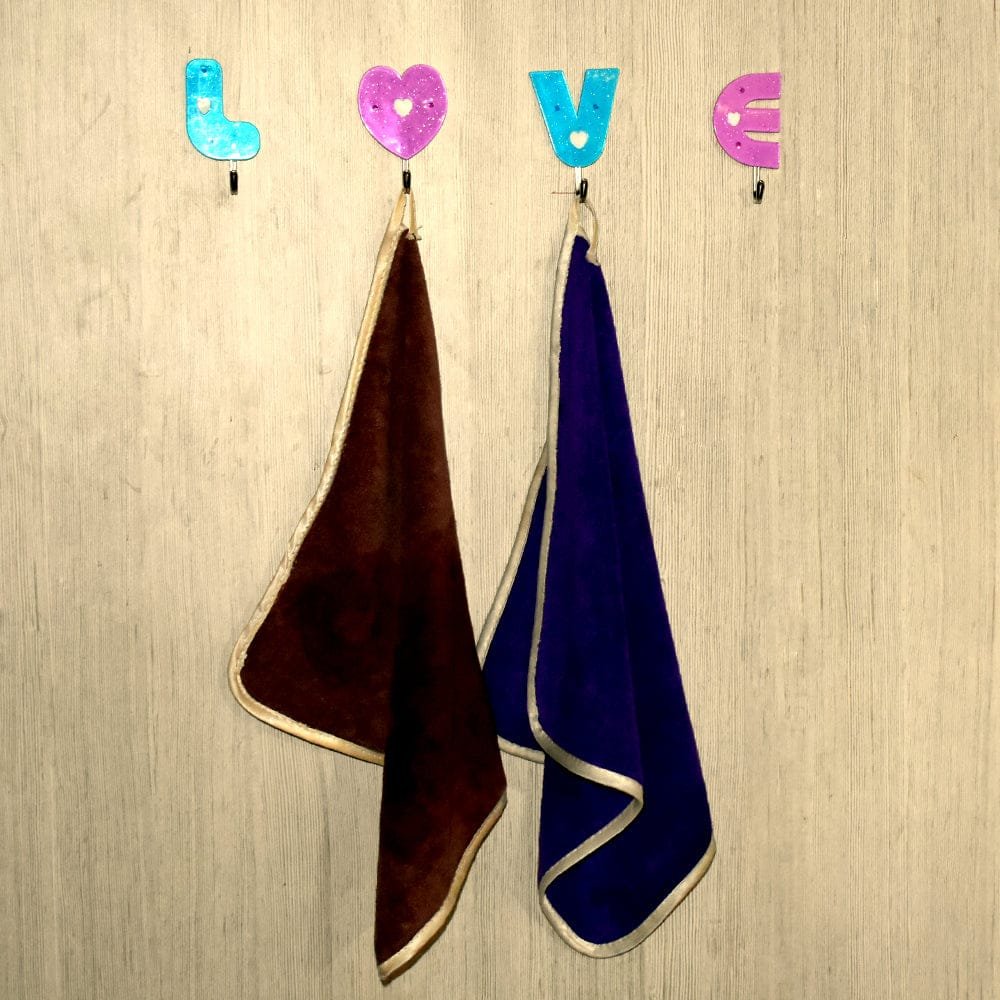 Love Shape Self Adhesive Hooks - Image 5