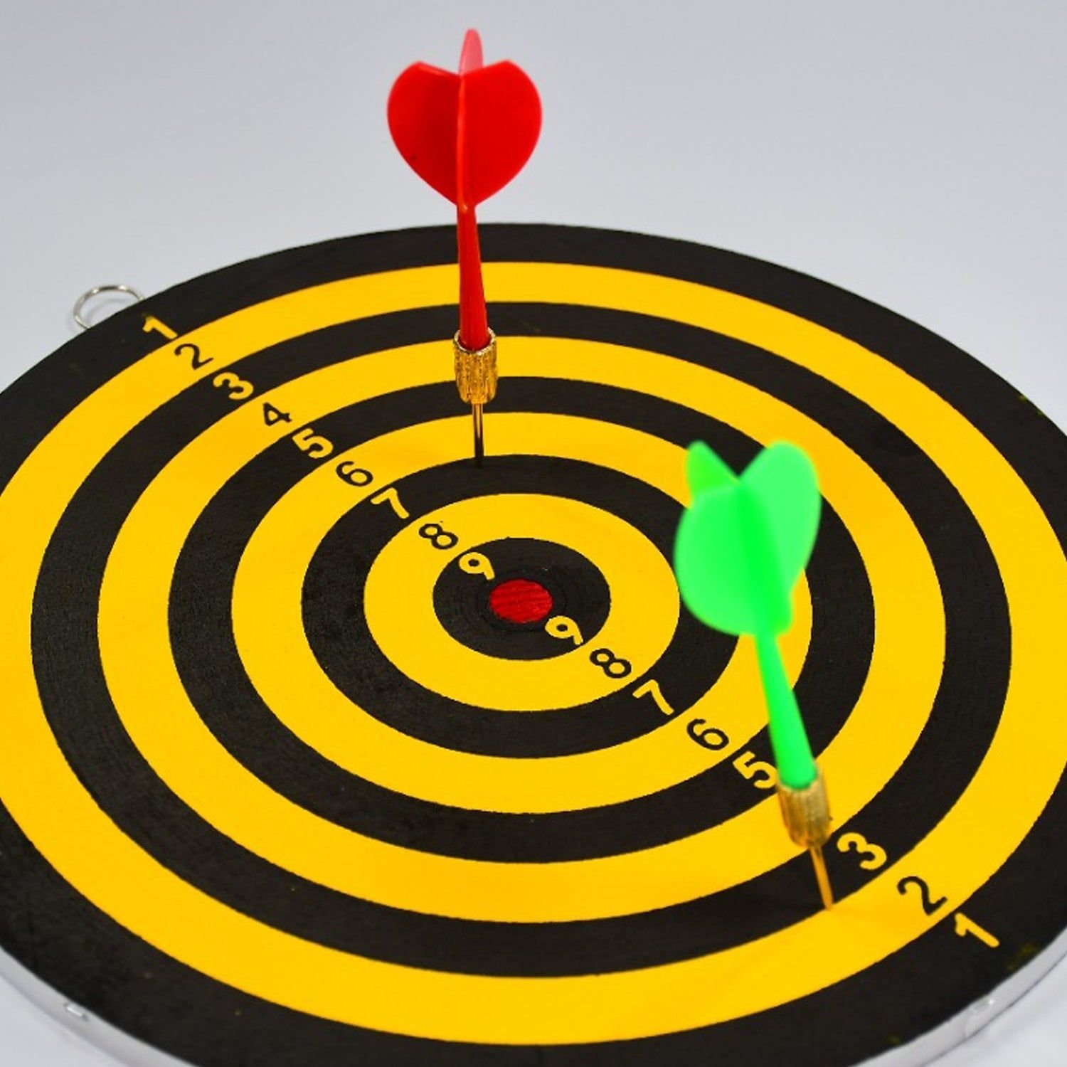 Small Dart Board with 2 Darts Set for Kids Children. Indoor Sports Games Board Game Dart Board Game. - Image 6
