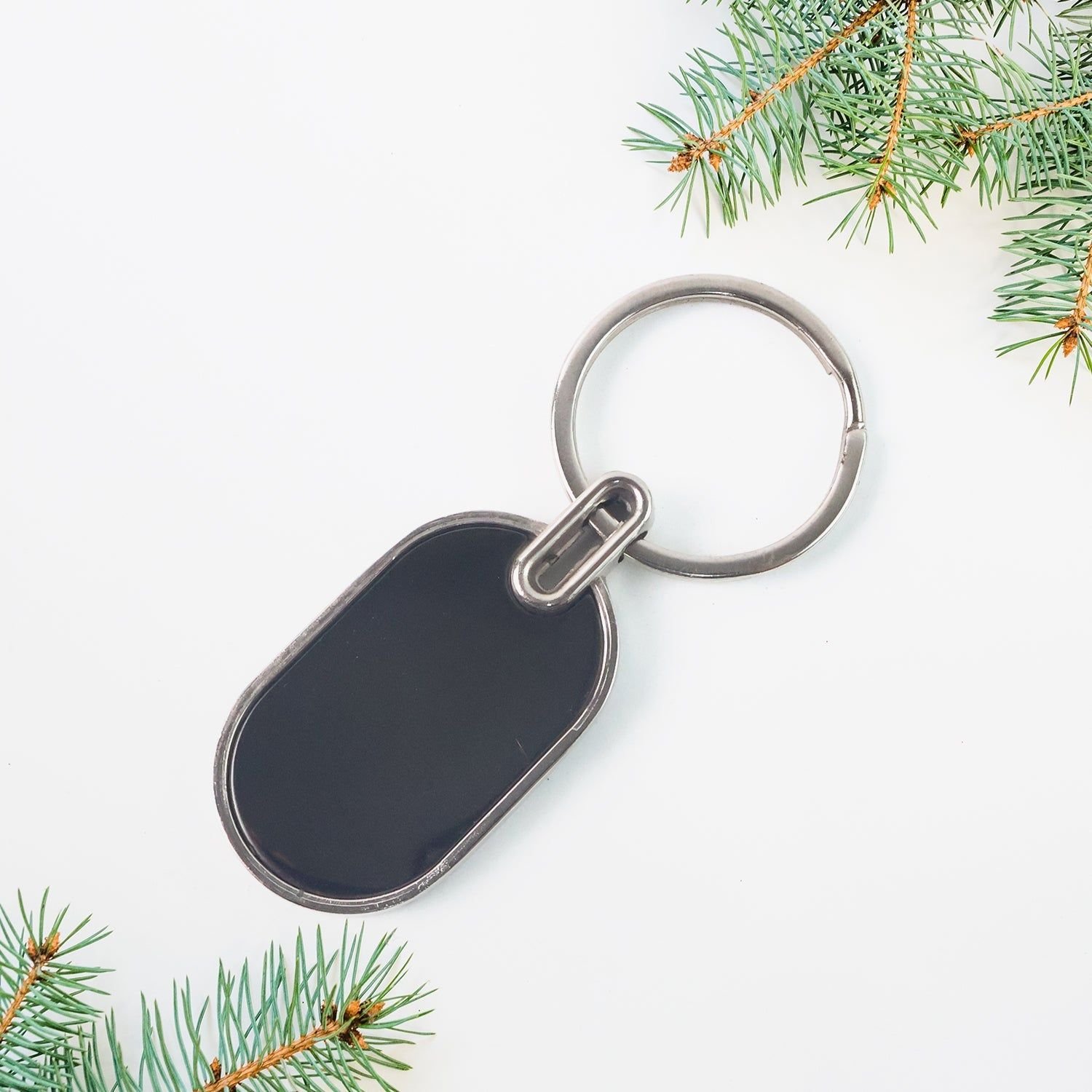 Elegant Black & Silver Oval Metal Keychain (1 Pc) - Image 6