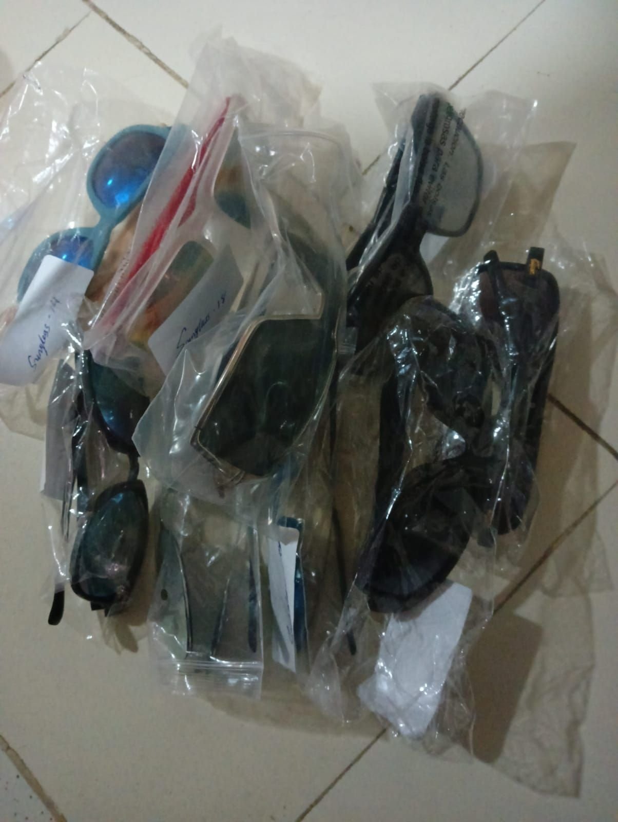 Mixed Design Sunglasses for Outdoor UV Protection (1 Pc) - Image 9