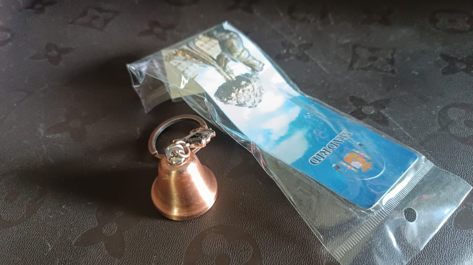 Metal Small Temple Bell Keychain, Motorcycle Bell Keychain (1 Pc / Mix Color) - Image 7