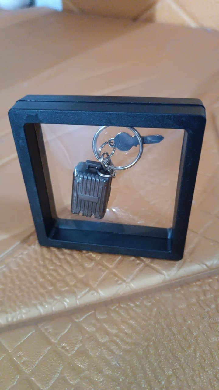 Suitcase Shape Nail Clipper Keychain With Key & 3D Floating Frame Display Case (1 Set) - Image 7