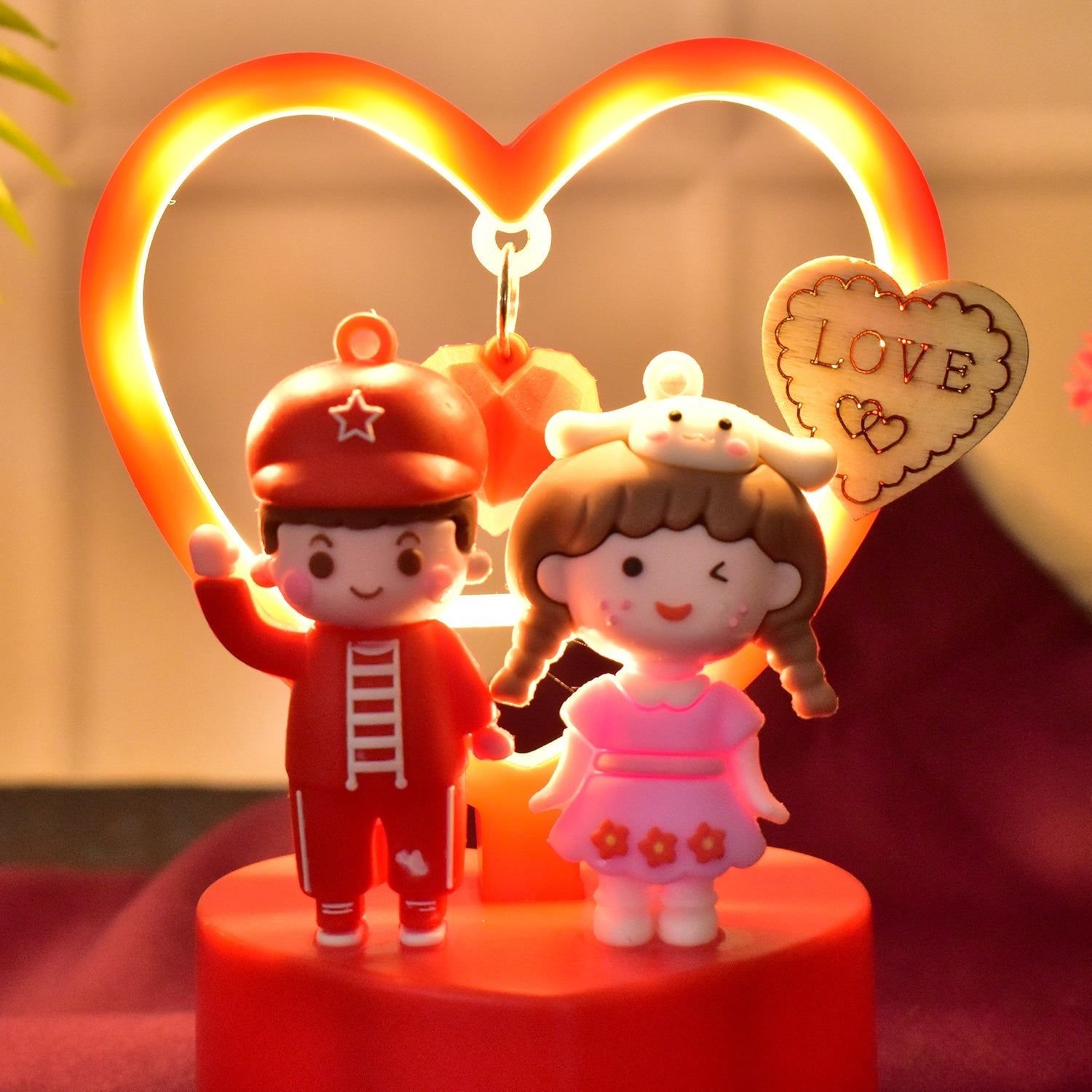 Cute Romantic Couple Love Showpiece with Heart Frame (1 Pc) - Image 6