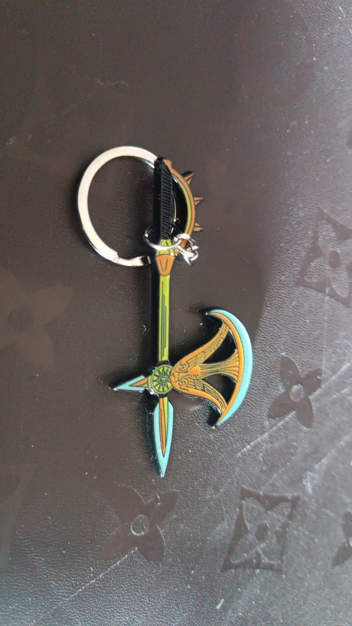 Axe Shape Metal Keychain - Durable & Stylish Accessory (1 Pc) - Image 7