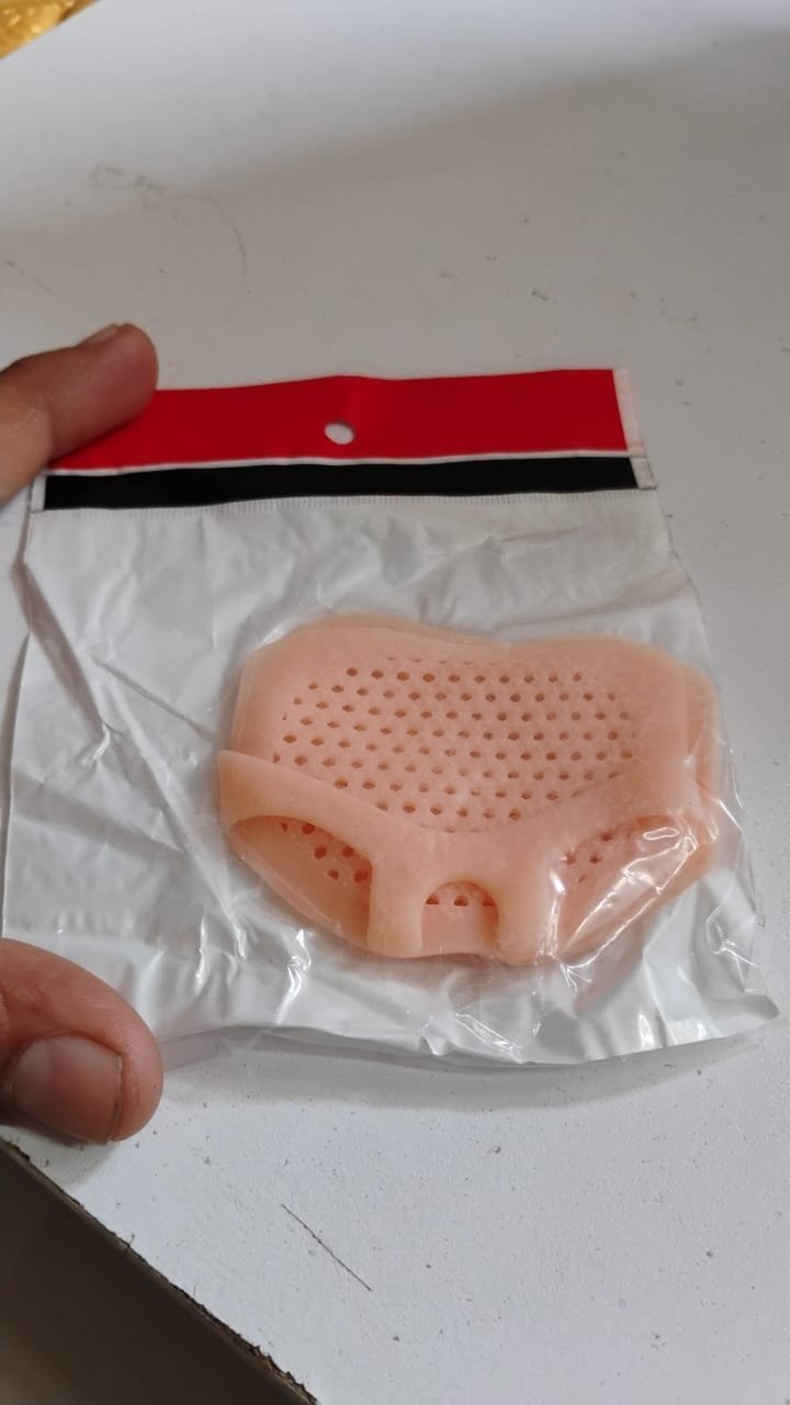 Silicone Heel Protector Pads foot Socks (1 Pair) - Image 8