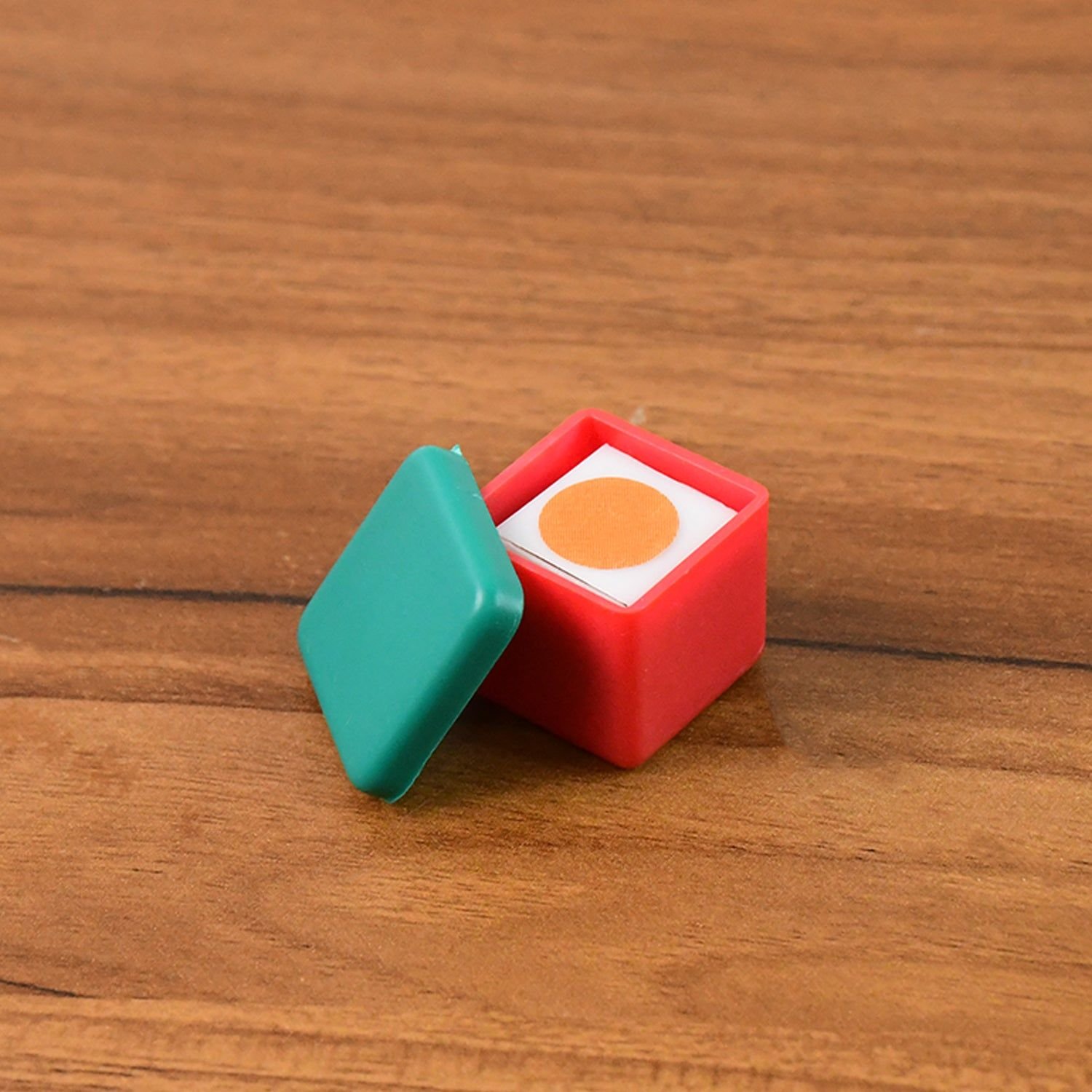 Magic Colour Vision Dice Trick Toy (1 Set) - Image 5