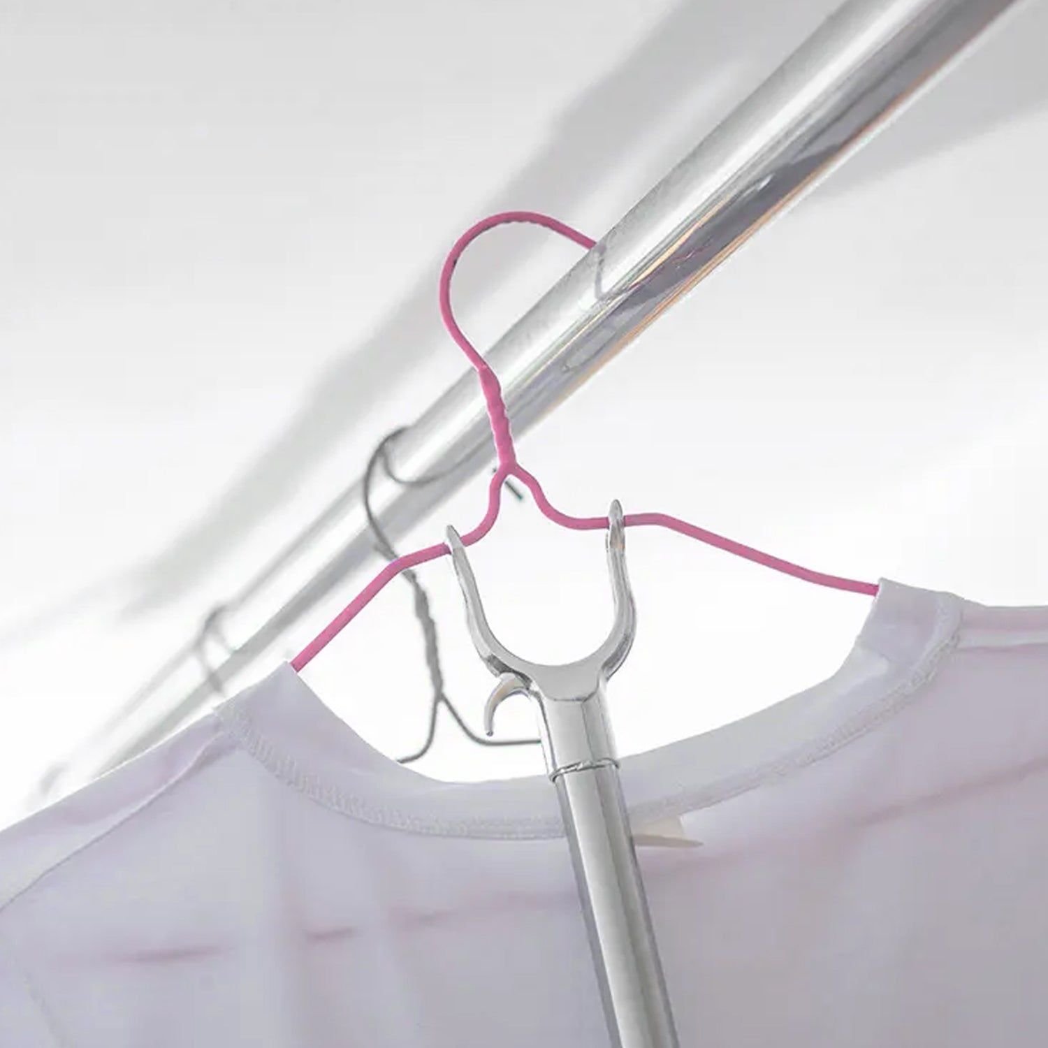 Stainless Steel Telescopic Pole Clothes Hooks Hanger (1 Pc / 155 cm) - Image 4