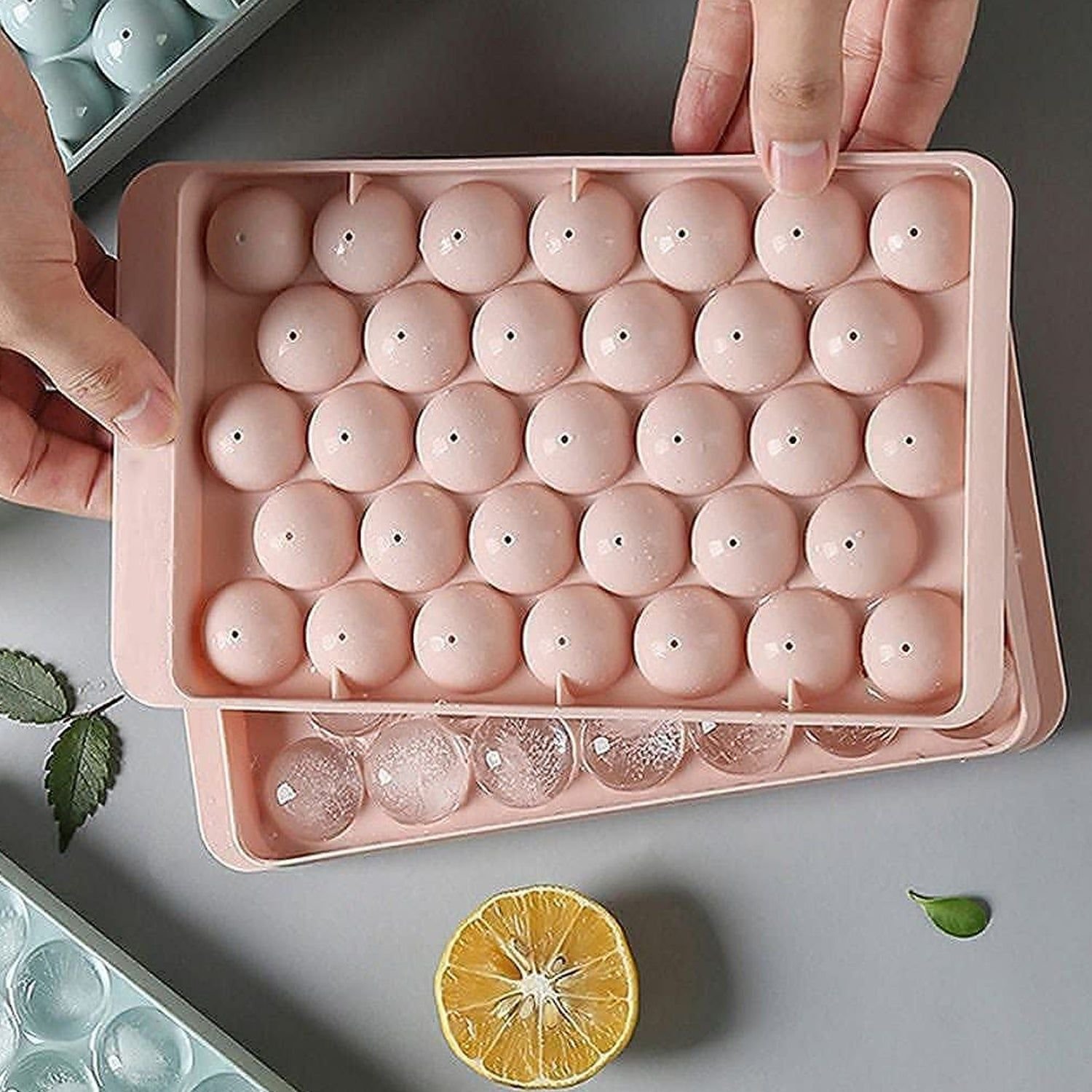 Plastic Round Reusable Ice Cube Ice Ball Mold / Lolli Candy Maker 33 Moulds (16.5×10 Cm / 1 Pc) - Image 4
