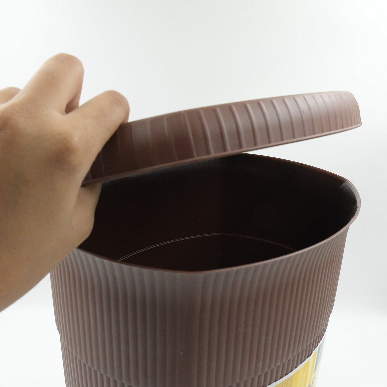 Homeware Dustbin Clean Mini Small Size Plastic Pedal Dustbin Used For Kitchen, Office, Car (1 PC) - Image 8