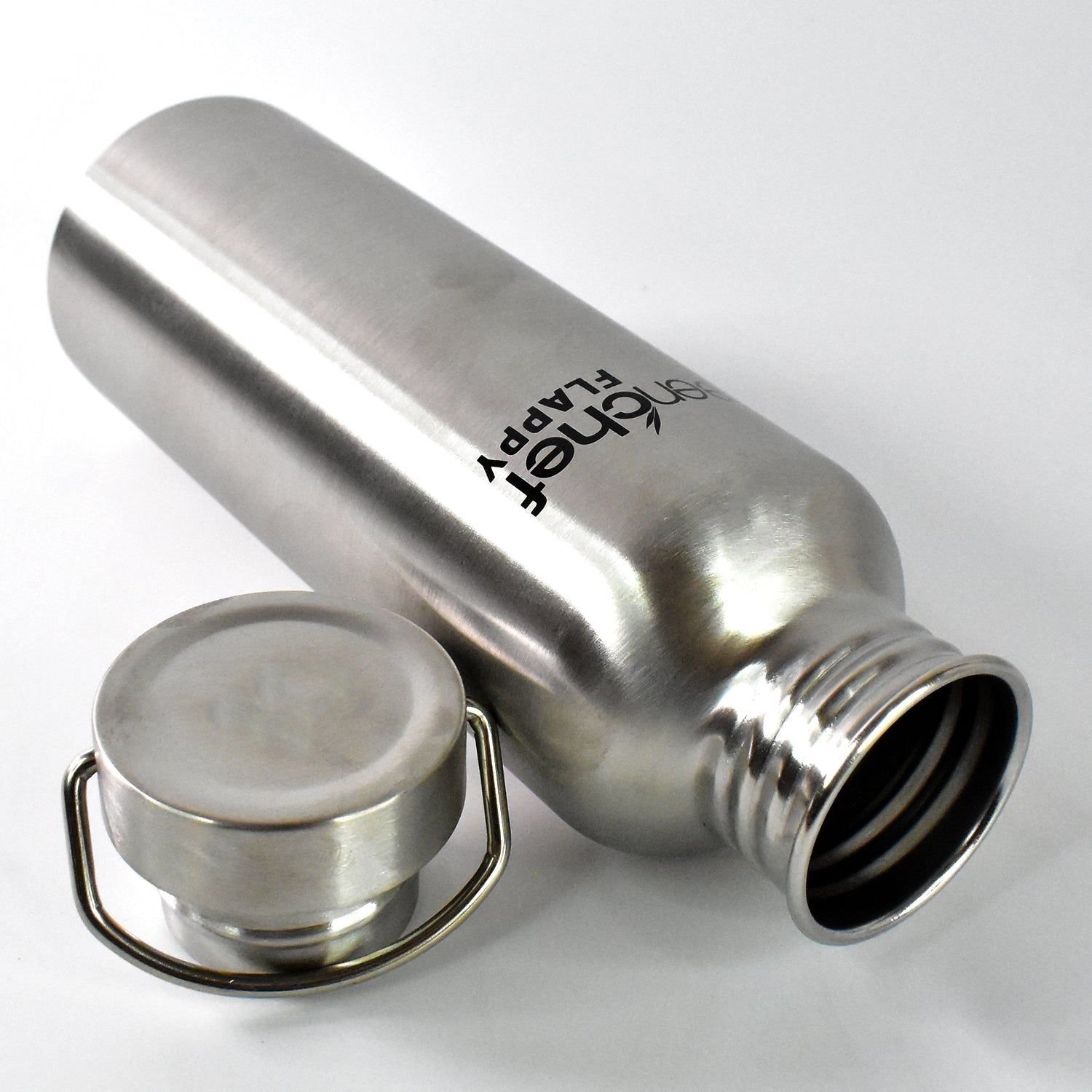 Stainless Steel Water Bottle (750ML / 1 Pc) - Image 4
