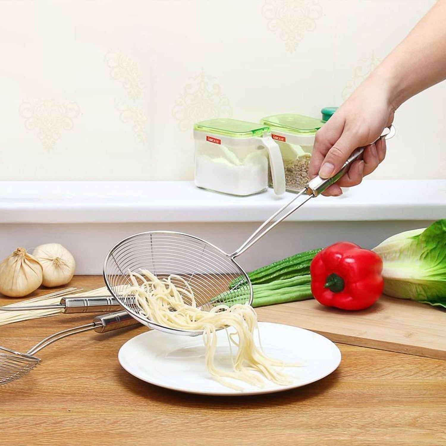 Medium Oil Strainer To Get Perfect Fried Food Stuffs Easily Without Any Problem And Damage. - Image 6