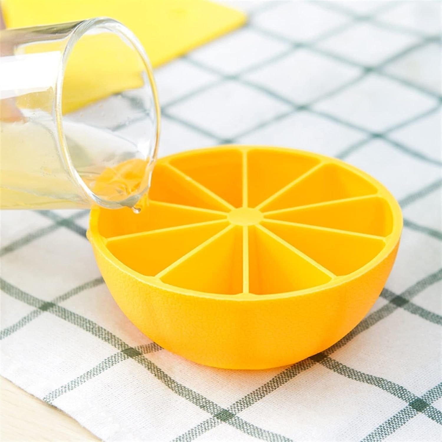 Lemon Shape Flexible Silicone Ice Cube Tray – 8-Slot Round Ice Mold (1 Pc) - Image 5