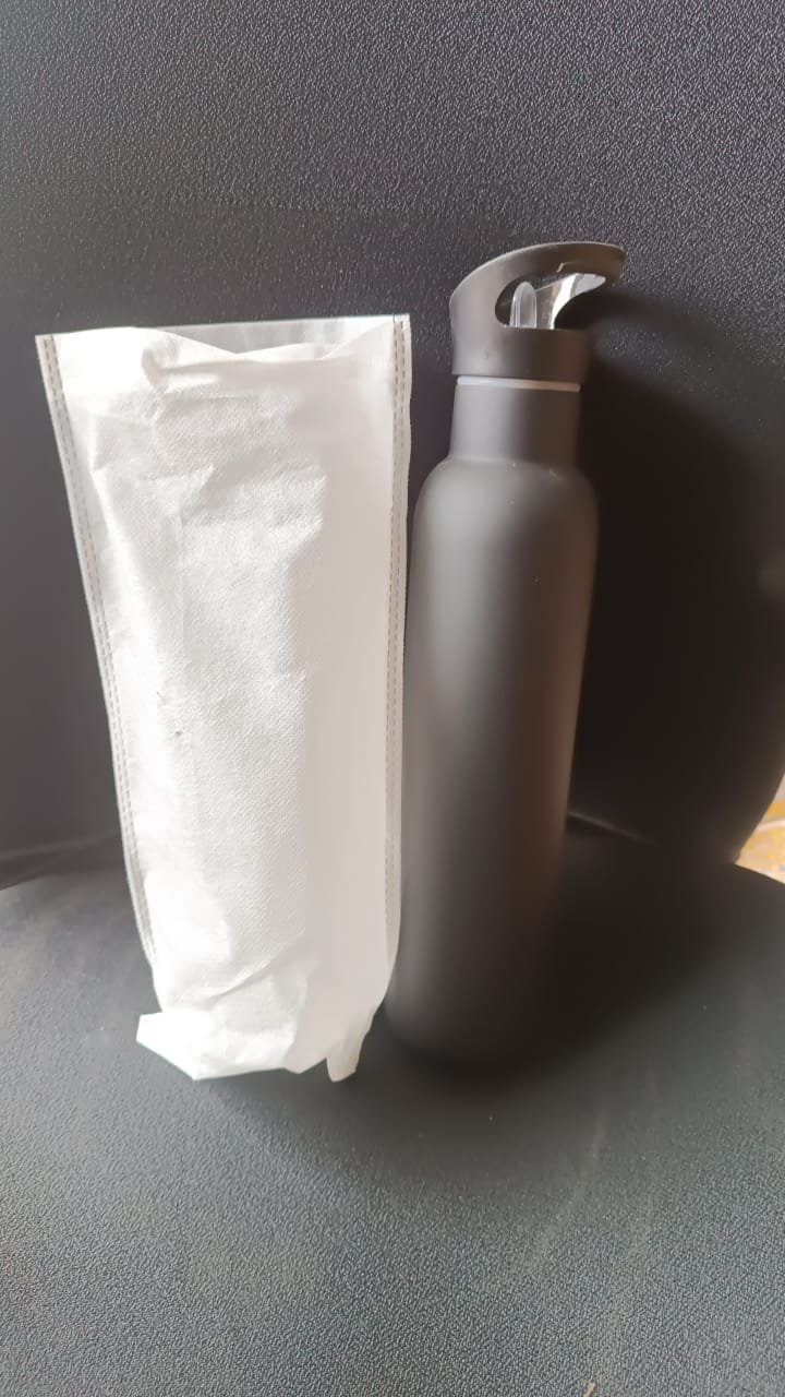 Sports Water Bottle – Matte Finish Leak-Proof Reusable Bottle 900 ML Approx (1 Pc) - Image 8