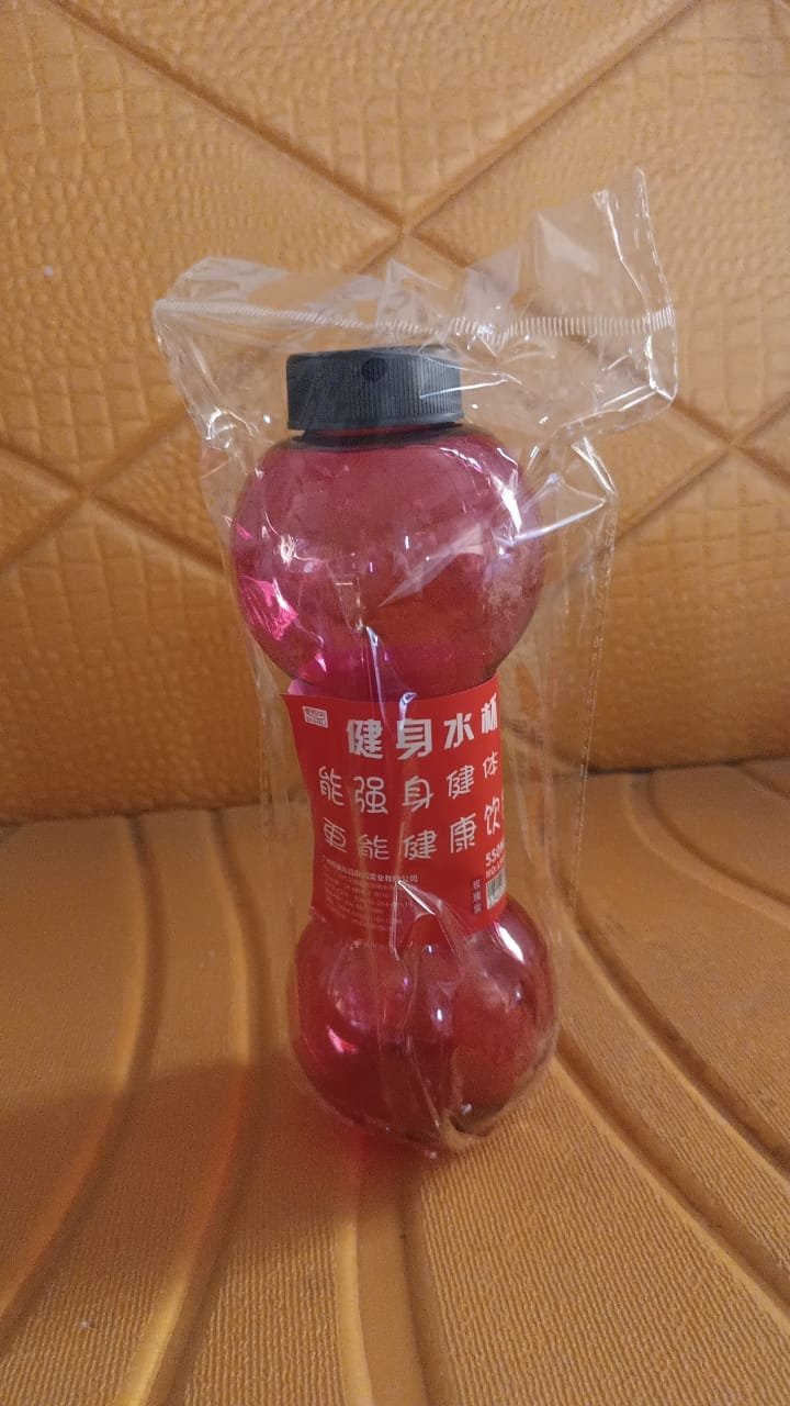 Unbreakable Plastic dumbbell Shape Water Bottle (550 ml / 1 Pc) - Image 7