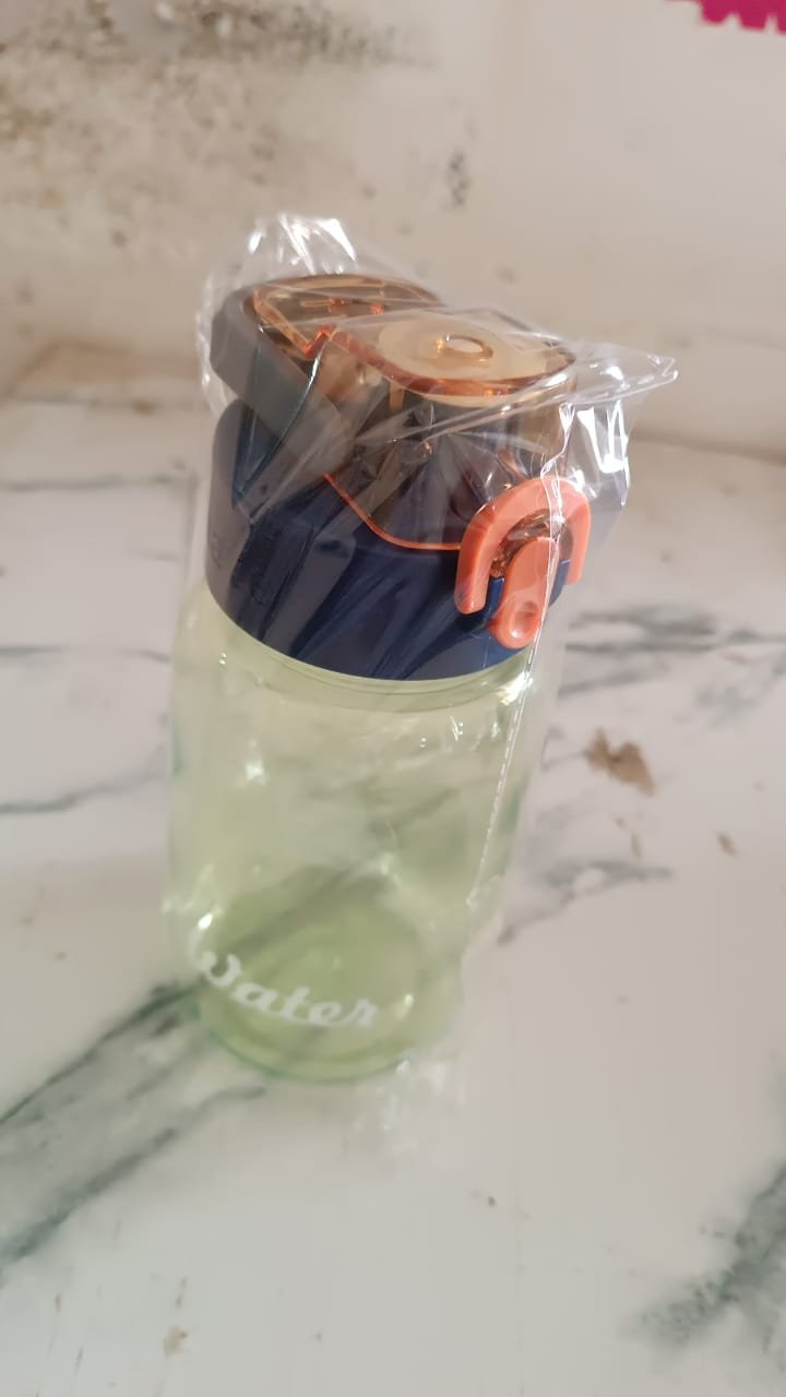 Green Leak-Proof Portable Fruit Infuser Water Bottle Approx 600ML (1 Pc) - Image 8