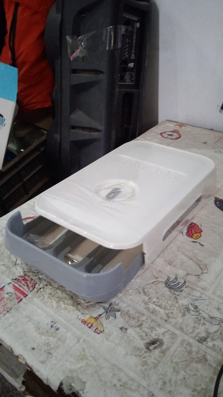 Egg Storage Box Plastic Egg Drawer Fridge Egg Organizer Egg Keeper Refrigerator Egg Drawer Plastic Egg Carton Covered Egg Holder Pantry Egg Bin Househ - Image 9