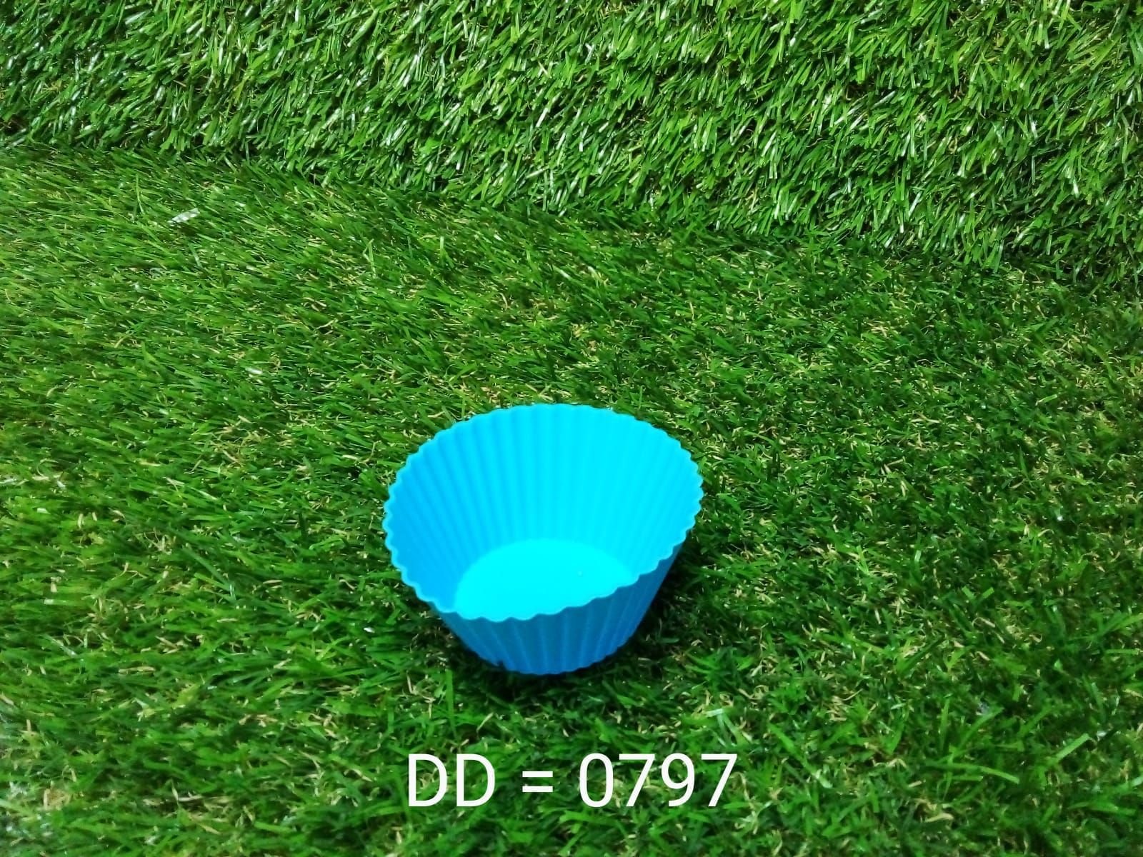 Silicone Cup Cake Mould - Image 8