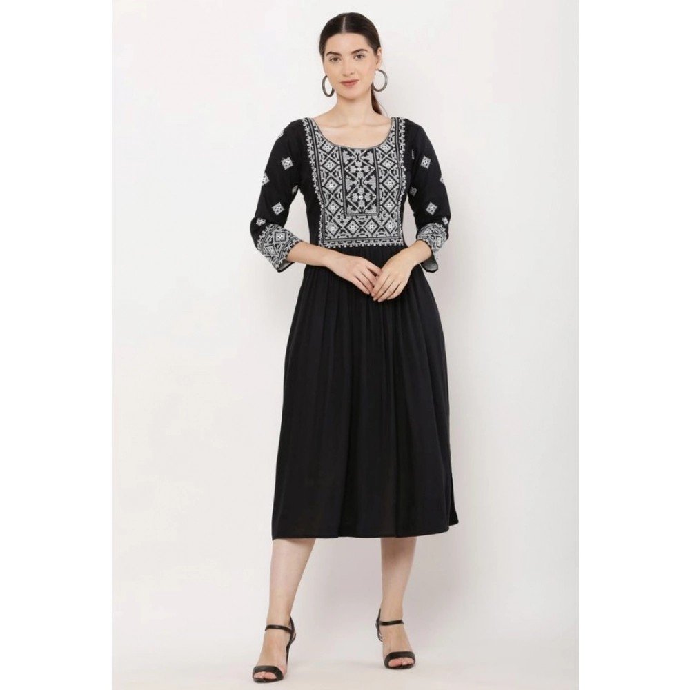 Generic Women's Casual Rayon 3-4th Sleeves Kurti (Black) - Image 4