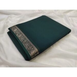 Generic Women's Crepe Chit Pallu Solid Saree With Unstitched Blouse 5.5Mtr��(Bottle Green)