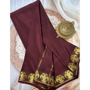 Generic Women's Crepe Chit Pallu Solid Saree With Unstitched Blouse 5.5Mtr��(Brown)