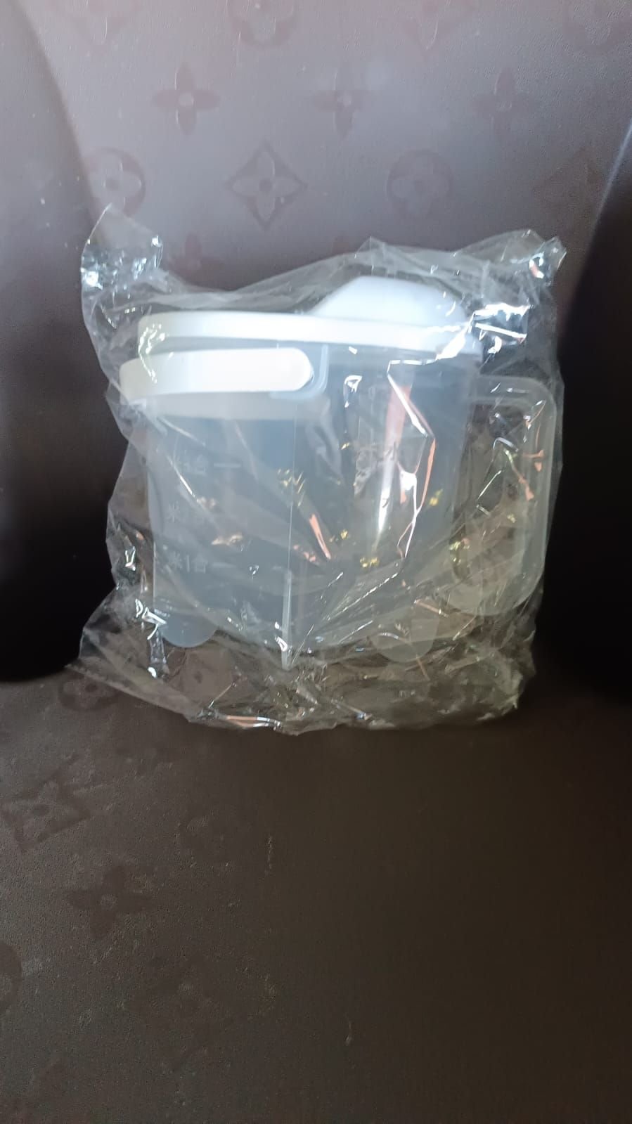 Airtight Rice & Grain Storage Container (1 Pc) - Image 8